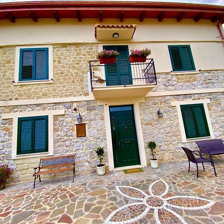 Bed and Breakfast La Casa Di Nonna Tella Lenola Zewnętrze zdjęcie