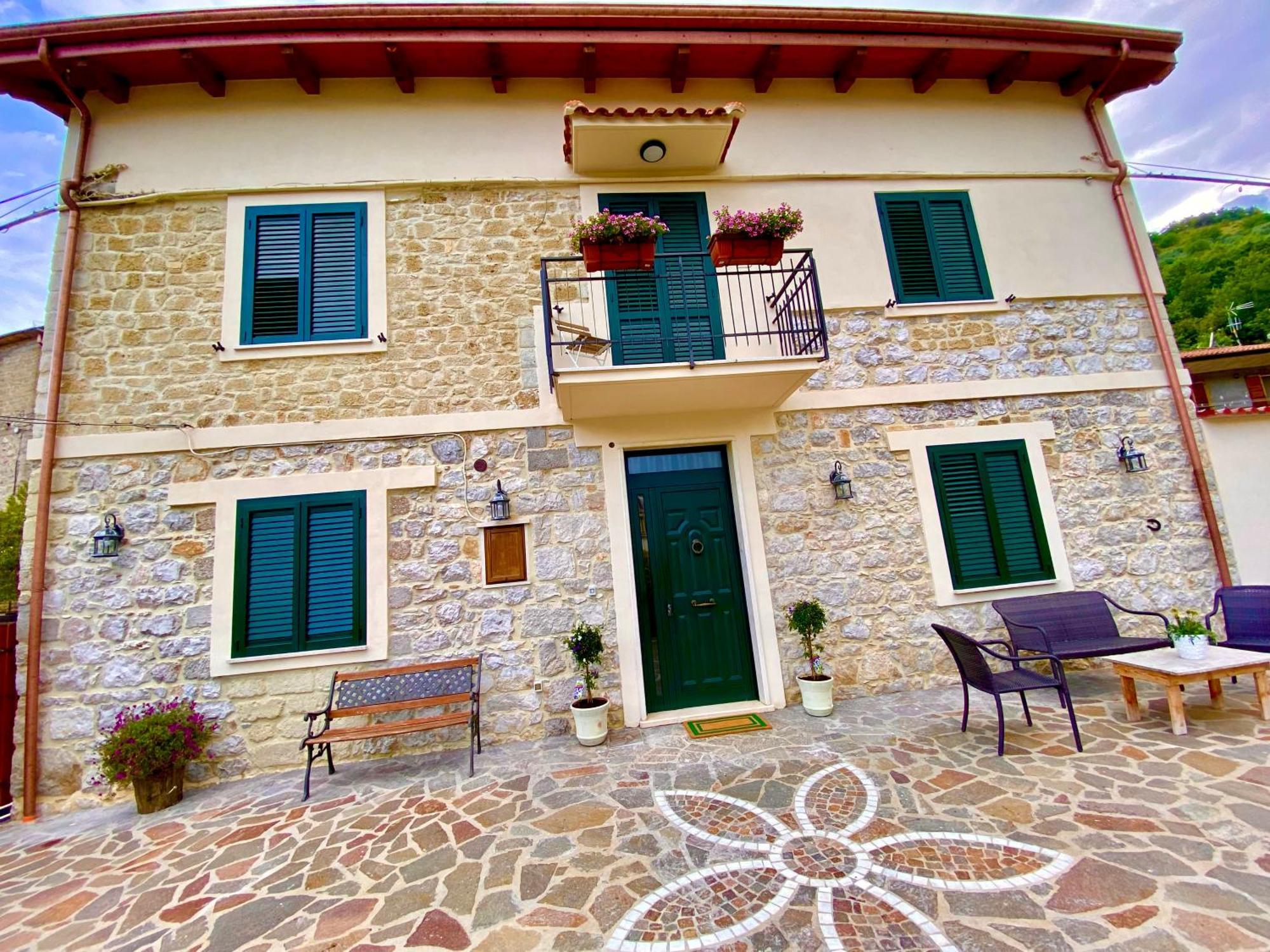 Bed and Breakfast La Casa Di Nonna Tella Lenola Zewnętrze zdjęcie